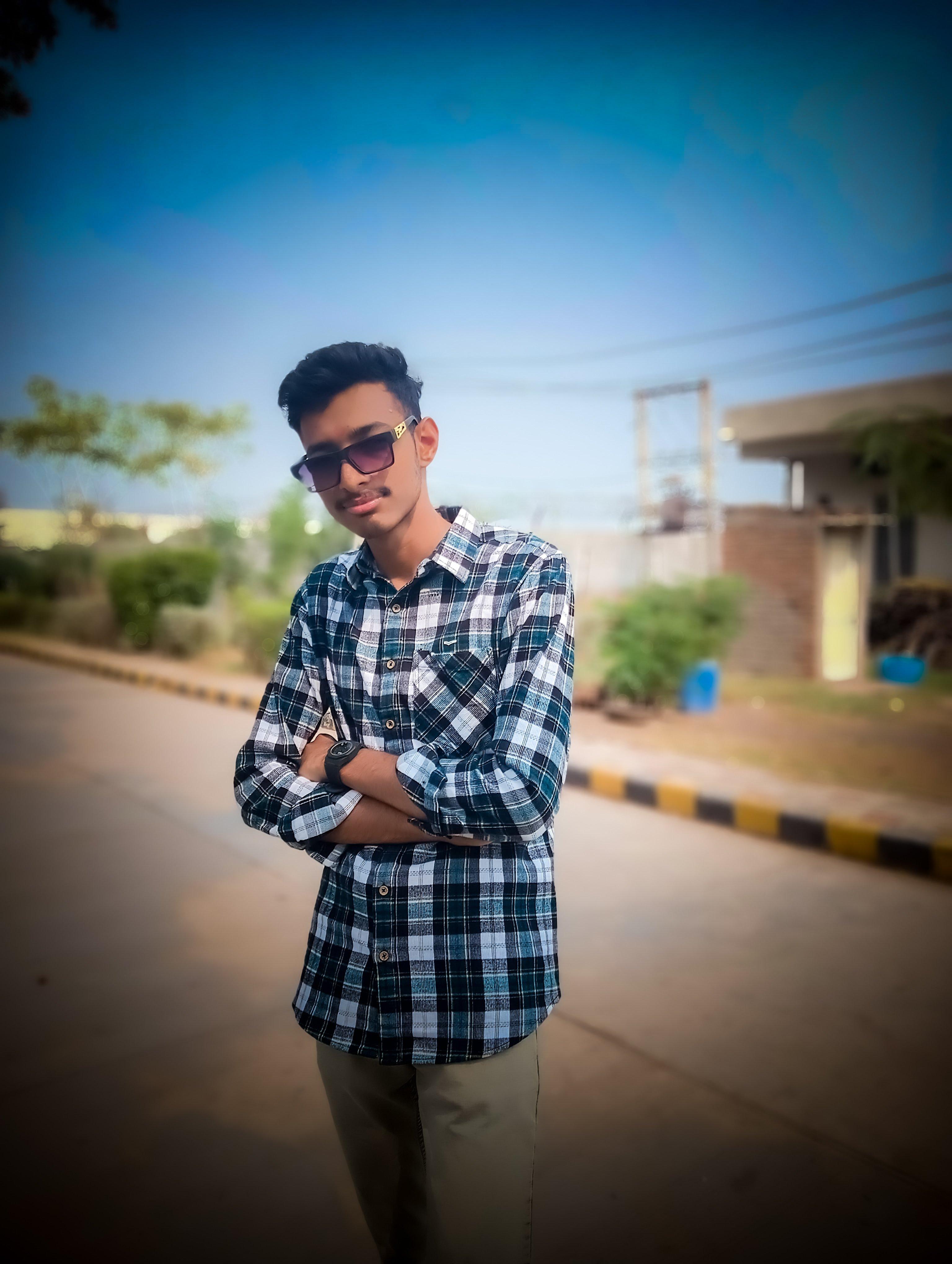 Media 2